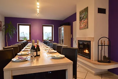 Schönes Ferienhaus mit privatem Swimmingpool