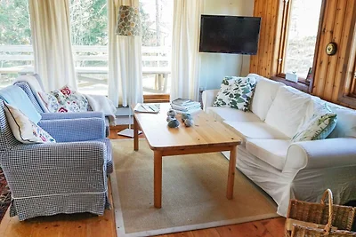6 Personen Ferienhaus in NORRTÄLJE-By Traum