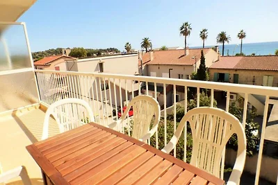 Apartment in Les Sablettes mit Meerblick