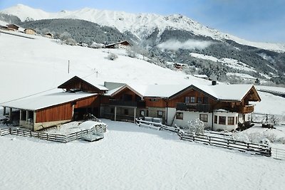 Appartement in Kaunerberg bij het meer