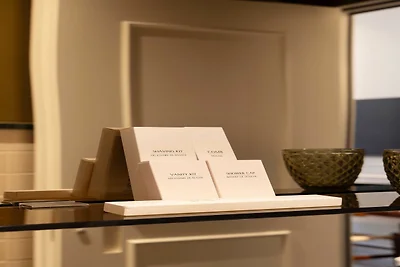 Palais Bourbon Hotel – Zimmer 31 – 4P –...