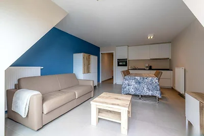 2-Zimmer-Wohnung mit seitlichem Meerblick