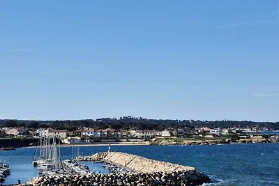 Apartment in Brusc mit seitlichem Meerblick