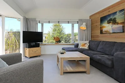 Hütte in Noordwijk mit Schwimmbecken