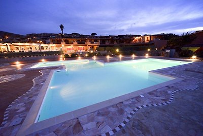 Reizendes Ferienhaus in Marinella mit...