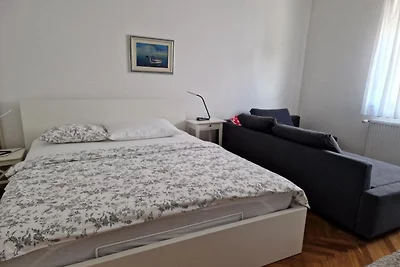 Superior Studio apartment