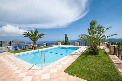Huis bij Souda Strand met Zwembad