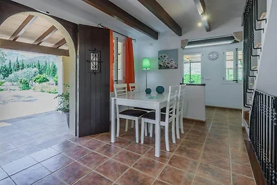 Villa in Pollença mit Bergblick