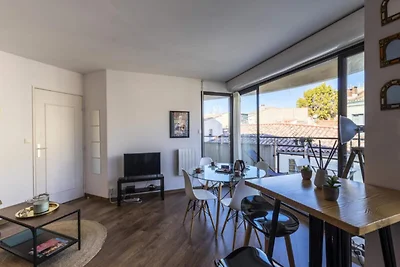 Terrasse in der Stadt – Erster...