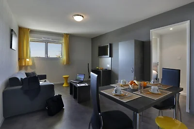 Montpellier Base Near Coast met balkon
