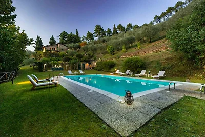 Casale in Toscana con piscina