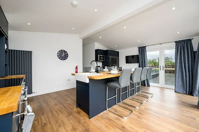 Belvilla Russel Court Hotel | Standard Triple