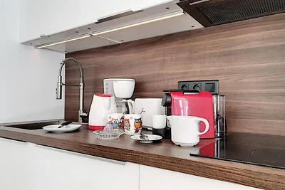 Renovierte Wohnung · Zentrale Lage · Balkon