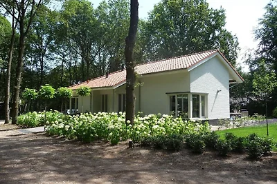 Casa di campagna con camino a Bedafse Bergen