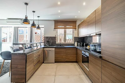 Grazioso appartamento - AC - 2BR - 6P -...