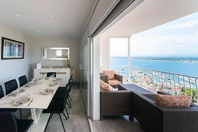 Villa in Roses mit Panoramablick auf das Meer