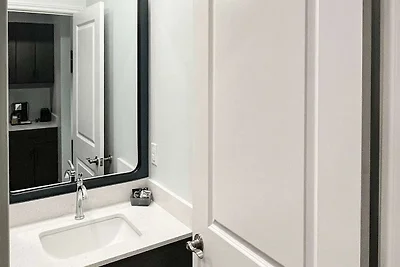 1 Kingsize-Bett|Mobile Acc|RI Shwr|Küche