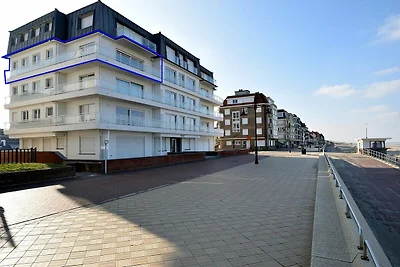 Golfwohnung mit Balkon in Meeresnהhe