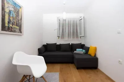 Blue Magic Apartment - Two Bedroom Apartment ...