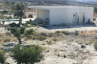 Villa in Kamilari mit Schwimmbecken