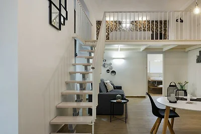 Atelier Apartments - Geometric 7 - RS