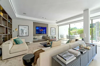 Villa in Puerto Banús mit beheiztem Pool