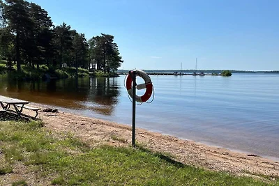 4 esrellas case en KARLSBORG