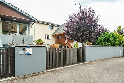 Schickes Cottage in Saasenheim mit Balkon