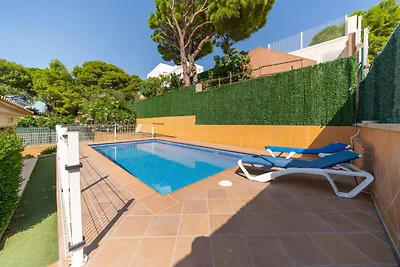 Bellissima villa a L'Escala con piscina