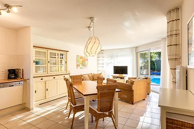 Villa in Les Sables d'Olonne mit privatem...
