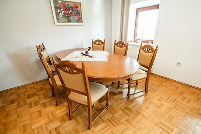 Apartment mit 1 Zimmer und Whirlpool