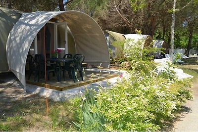 Glampingzelt mit Blick auf den Trasimeno See