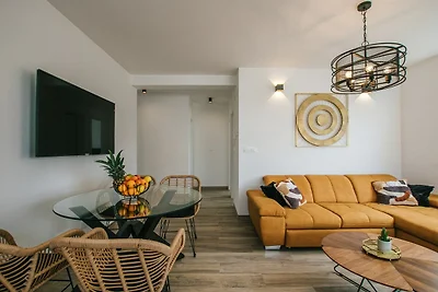 Spacious Luxury Trogir Apartments - Comfort T...