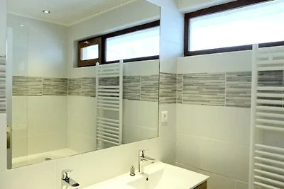 Komfortable Wohnung · Pistennähe · Balkon