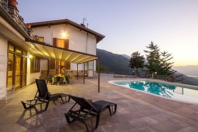 Gorgeous Mansion in Pisogne with Private Swim...