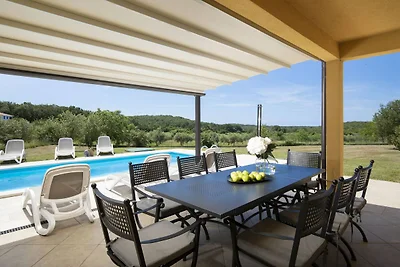 Große Villa mit privatem Pool in Rovinj