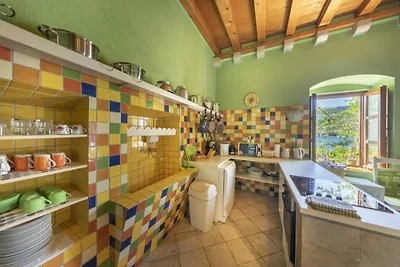 Villa Gradi-Five Bedroom Villa with outdoor...