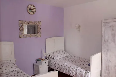 Guest House Gugily- Twin Room with Shared Bat...