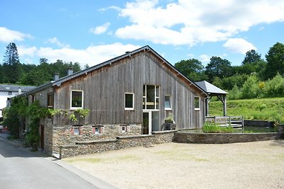 Villa mit Whirlpool und Sauna