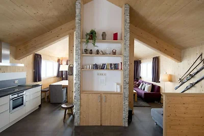 Schönes Chalet mit Whirlpool