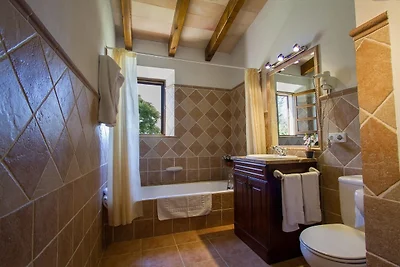 Steinerne Villa von Mallorca mit Gärten