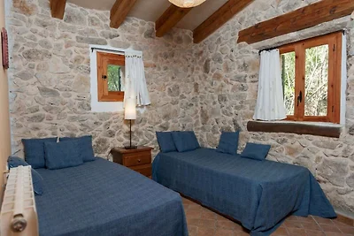 Casa De Piedra - Ferienhaus Mit Privatem Pool