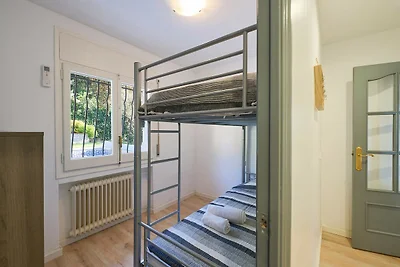 Ruhige Villa mit Garten in Lloret de Mar