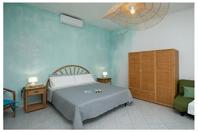 Wohnung in Budoni mit Balkon und Parken