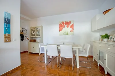 Belvilla by OYO Beachfront Zahara