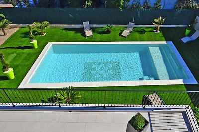 Villa premium avec piscine privée à proximité...