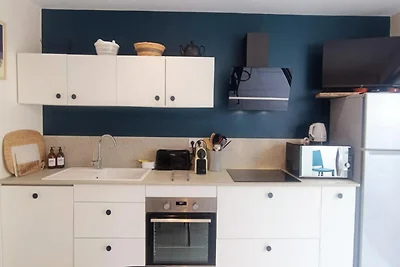 Haus in Arago in der Nähe von Strand und...