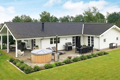10 Personen Ferienhaus in Otterup