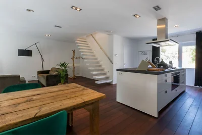 Central Domburg Apartment
