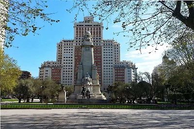 Zentrale Oase für 8 Gäste in Madrid
